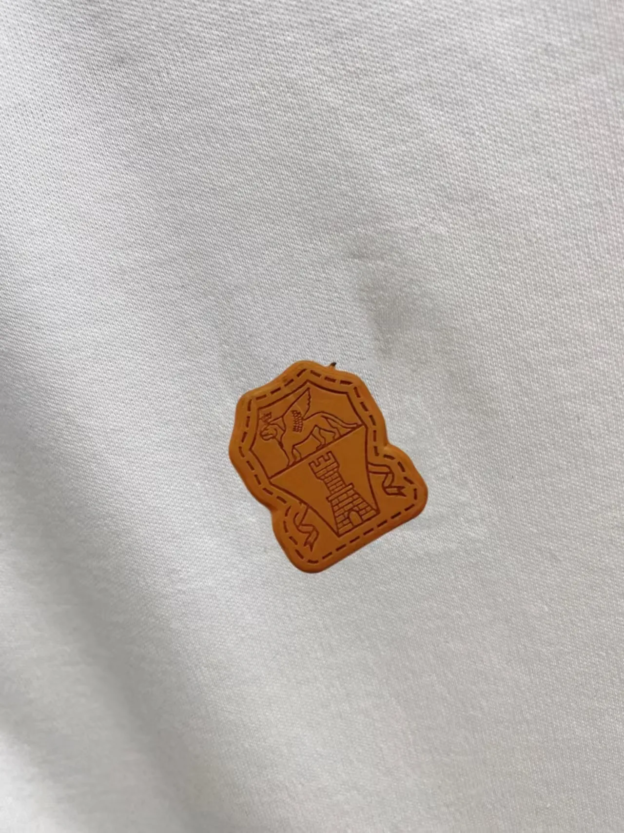 , BC highly recommended! Spring and summer new products are on sale at the counter. Fashionable Premium Men's Polo - Logo on the chest, personalized and fashionable/Imported top-notch high-density mercerized pearls, extremely skin-friendly and comfortable. It feels very delicate, has a good texture, is cool and breathable, and is a very good overall product. It can be worn alone without any problem. Size M-3Xl